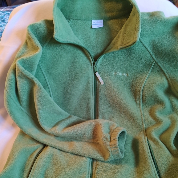 Columbia Women's Fleece Jacket - Picture 1 of 8